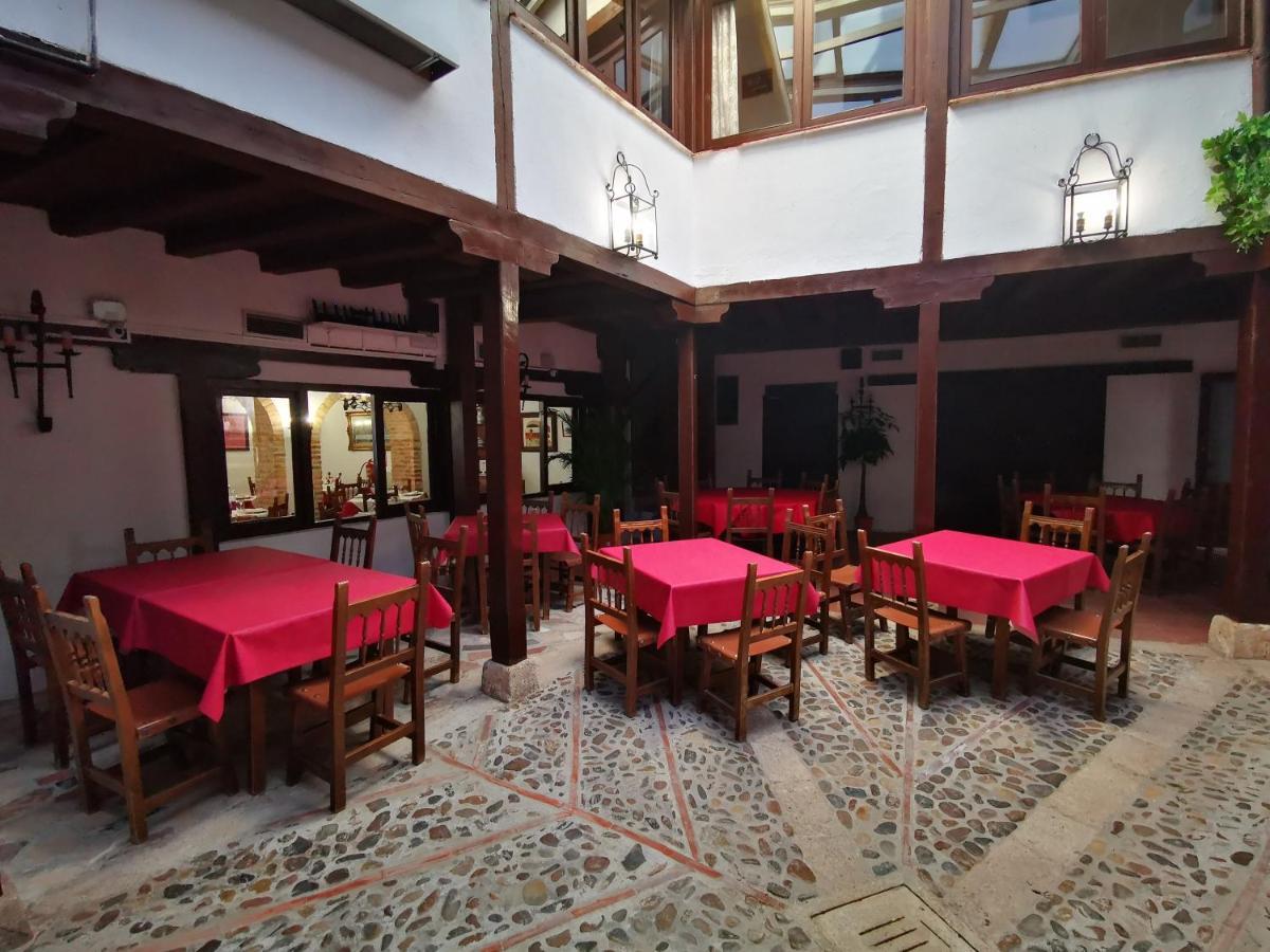 La Cerca Hotel Chinchon Exterior photo