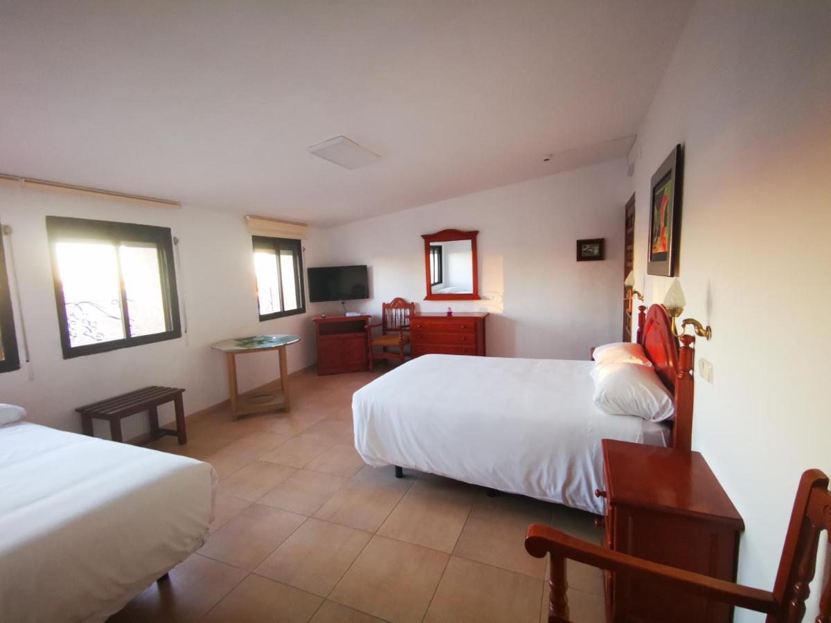 La Cerca Hotel Chinchon Exterior photo