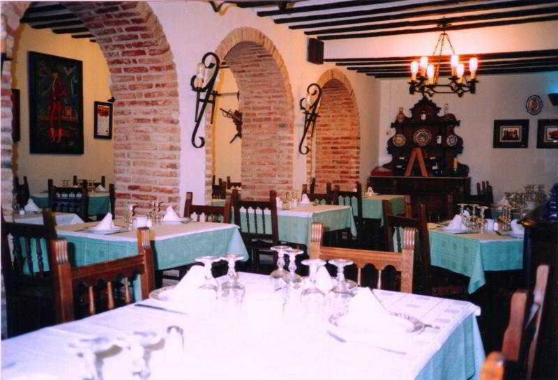 La Cerca Hotel Chinchon Exterior photo