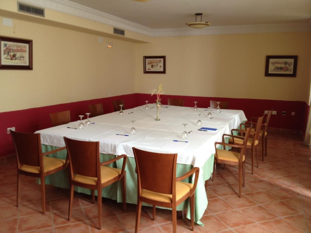 La Cerca Hotel Chinchon Exterior photo